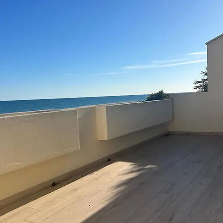 דירה Seaside Spirit